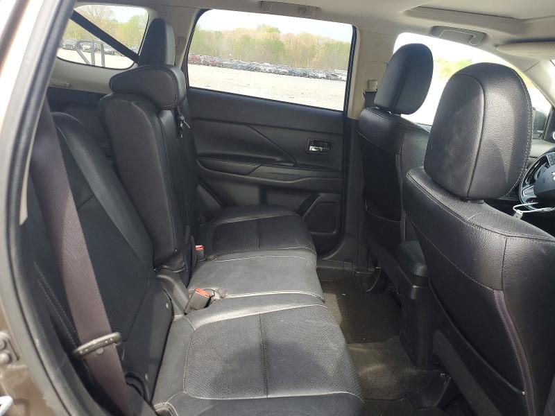 Продажа на аукционе авто 2018 Mitsubishi Outlander, vin: JA4AD3A3XJZ013655, номер лота: 47805926