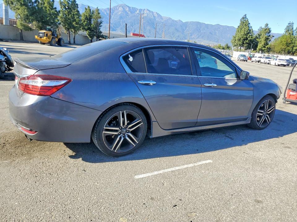 Продажа на аукционе авто 2016 Honda Accord, vin: 1HGCR2F51GA160038, номер лота: 45811196