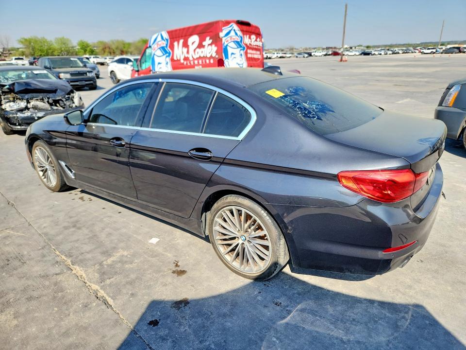47343826 :رقم المزاد ، WBAJR3C0XLCE49535 vin ، 2020 Bmw 530 مزاد بيع