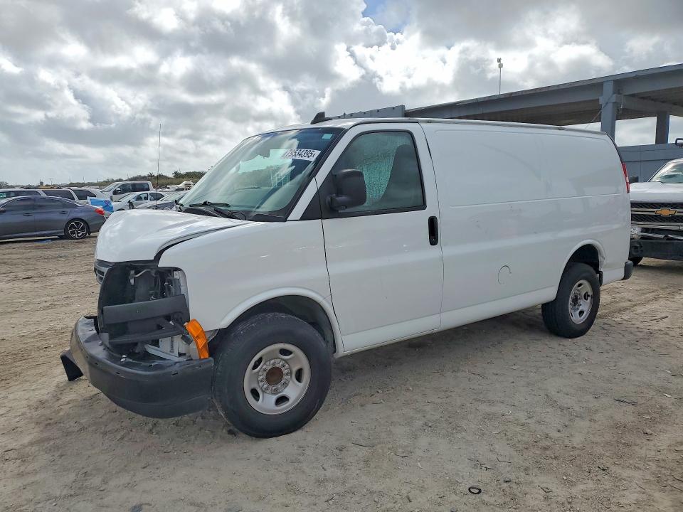 79534395 :رقم المزاد ، 1GTW7AFP4P1173797 vin ، 2023 Gmc Savana مزاد بيع