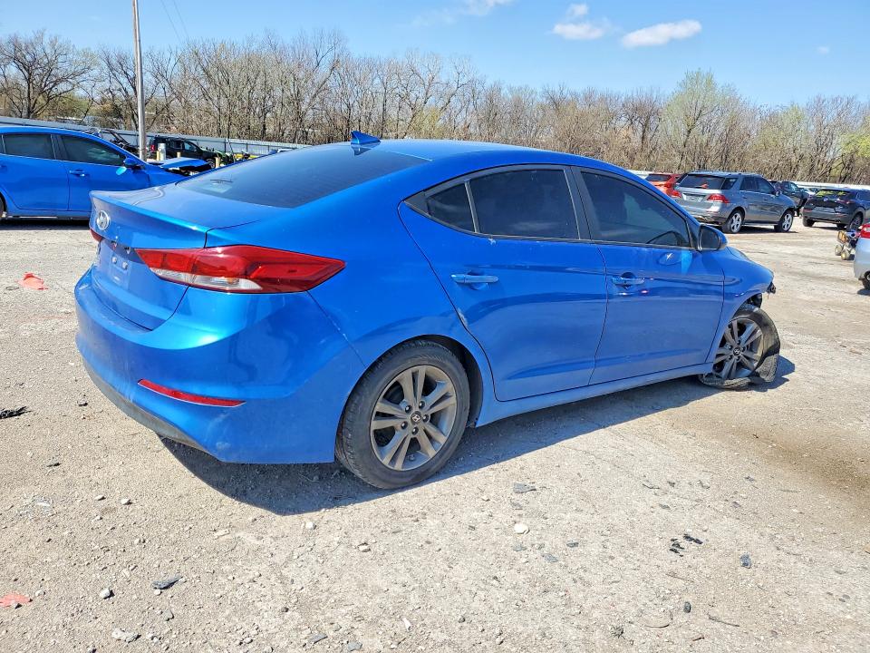 41844396 :رقم المزاد ، KMHD84LF5HU242025 vin ، 2017 Hyundai Elantra مزاد بيع