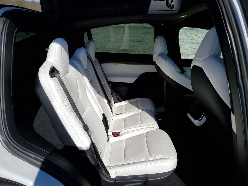 Продажа на аукционе авто 2022 Tesla Model X, vin: 7SAXCDE58NF345094, номер лота: 46552366