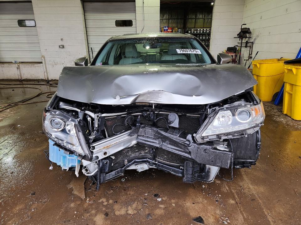 79607675 :رقم المزاد ، JTHBK1GG3F2209918 vin ، 2015 Lexus Es 350 مزاد بيع