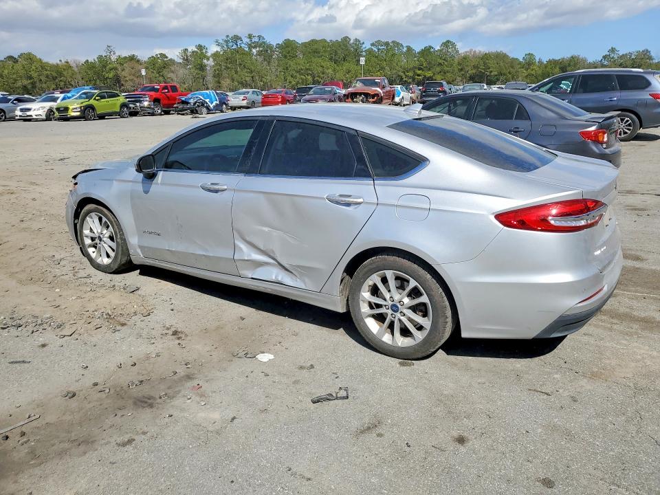 2019 Ford Fusion მანქანა იყიდება აუქციონზე, vin: 3FA6P0LU2KR225422, აუქციონის ნომერი: 41601406