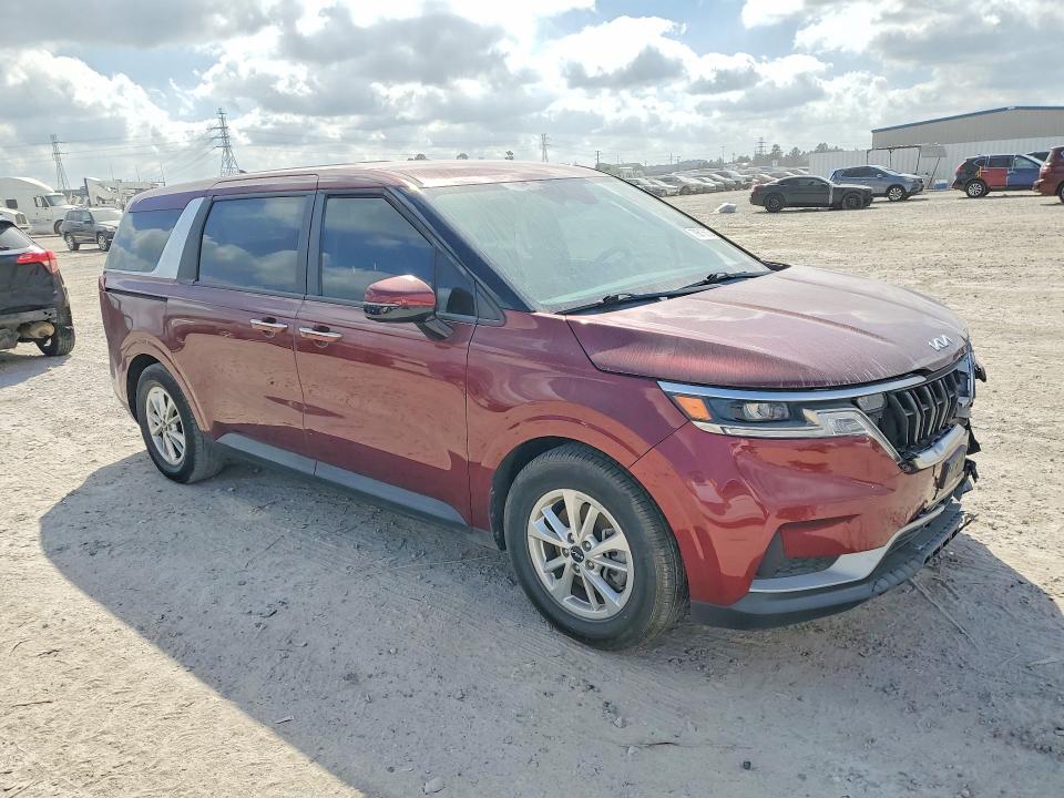 79615605 :رقم المزاد ، KNDNB4H3XP6249385 vin ، 2023 Kia Carnival مزاد بيع