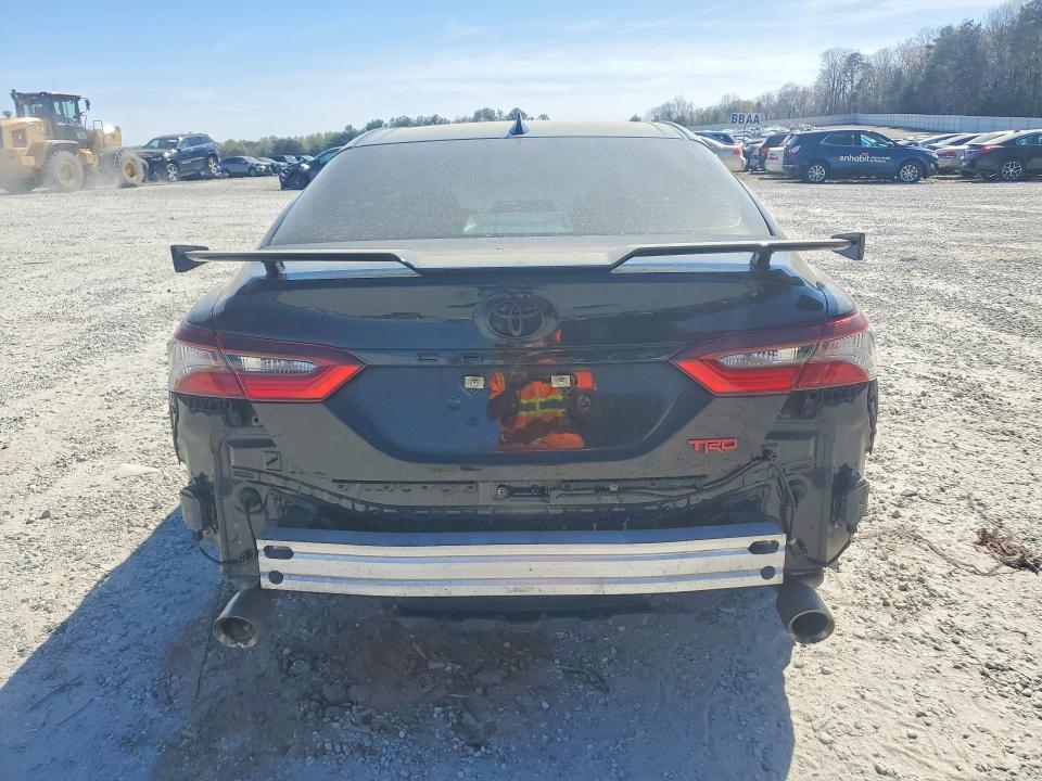 47271666 :رقم المزاد ، 4T1KZ1AK7NU063919 vin ، 2022 Toyota Camry مزاد بيع