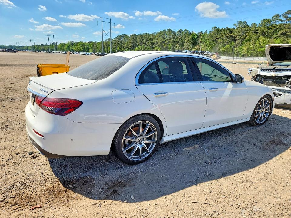 Продажа на аукционе авто 2022 Mercedes-benz E, vin: W1KZF8DB0NB087948, номер лота: 47794166