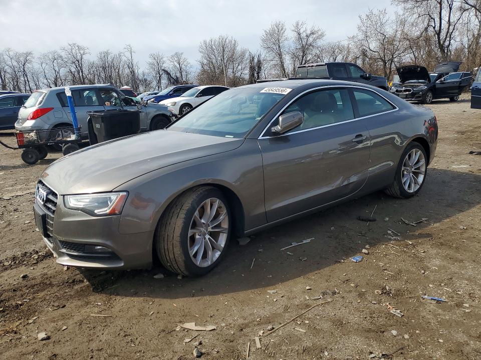 2014 Audi A5 მანქანა იყიდება აუქციონზე, vin: WAUCFAFR0EA009027, აუქციონის ნომერი: 45849556
