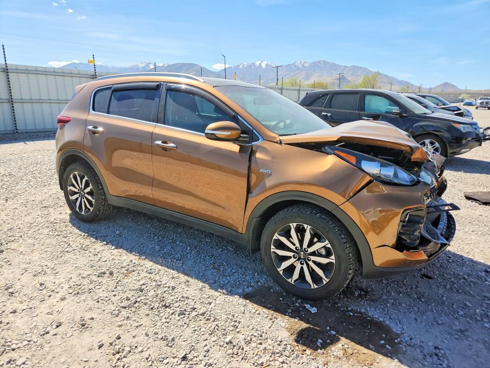 Продаж на аукціоні авто 2017 Kia Sportage, vin: KNDPNCAC1H7286714, номер лоту: 47280466