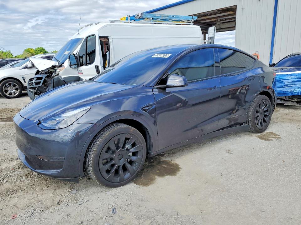 46501966 :رقم المزاد ، 7SAYGDED7RA309075 vin ، 2024 Tesla Model Y مزاد بيع