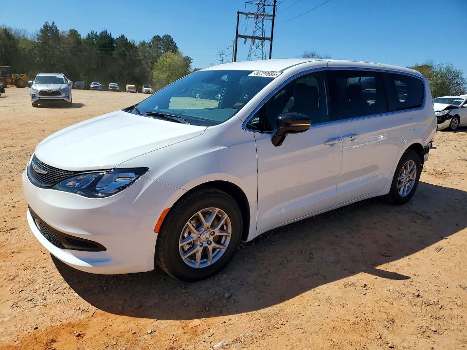 Продажа на аукционе авто 2025 Chrysler Voyager, vin: 2C4RC1CG9SR588308, номер лота: 46729686