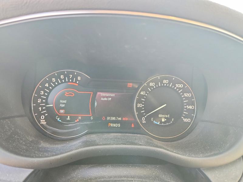 41763676 :رقم المزاد ، 5LMTJ2AH9FUJ14972 vin ، 2015 Lincoln Townhouse Mkc مزاد بيع