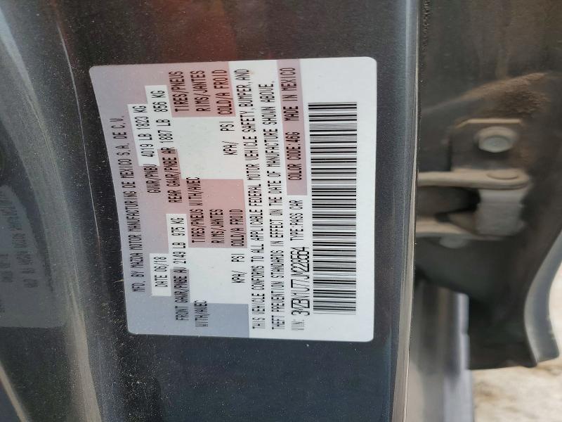 Продаж на аукціоні авто 2018 Mazda 3, vin: 3MZBN1U77JM228564, номер лоту: 48256636