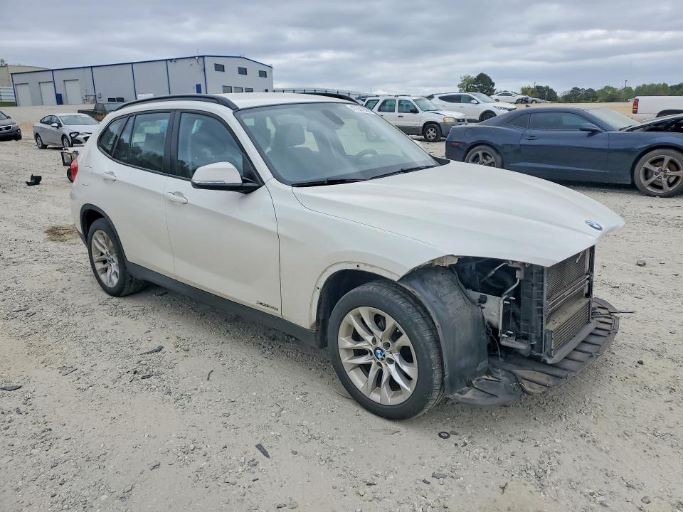 47301906 :رقم المزاد ، WBAVL1C56FVY35734 vin ، 2015 Bmw X1 مزاد بيع