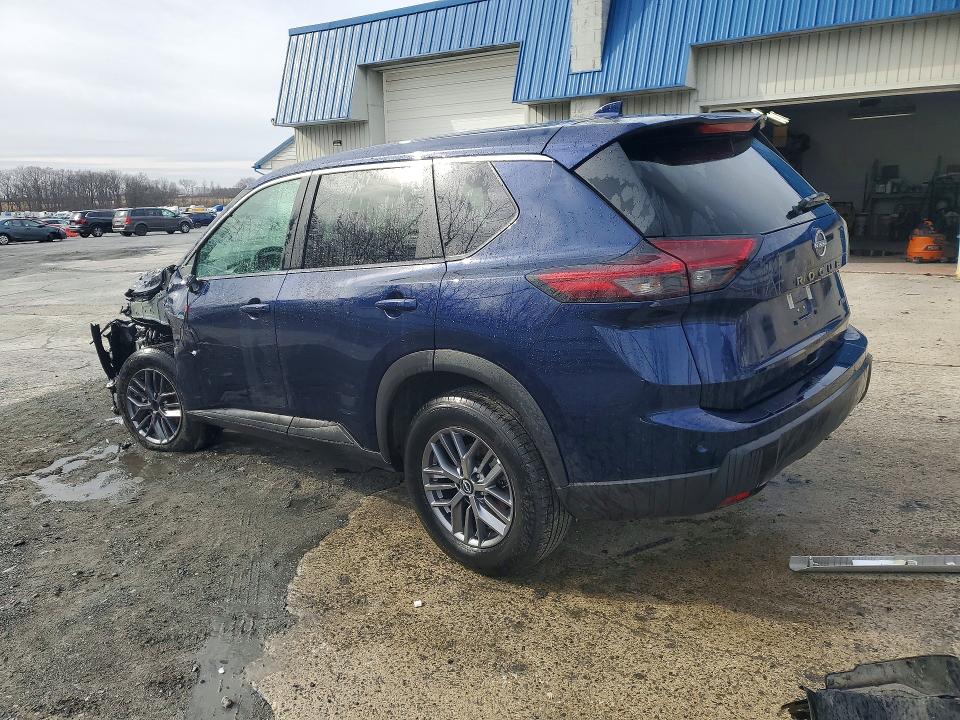 79529205 :رقم المزاد ، 5N1BT3BB3TC704868 vin ، 2026 Nissan Rogue مزاد بيع