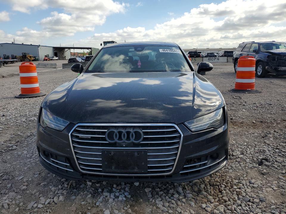 46410646 :رقم المزاد ، WAU2GAFC8GN010555 vin ، 2016 Audi A7 مزاد بيع