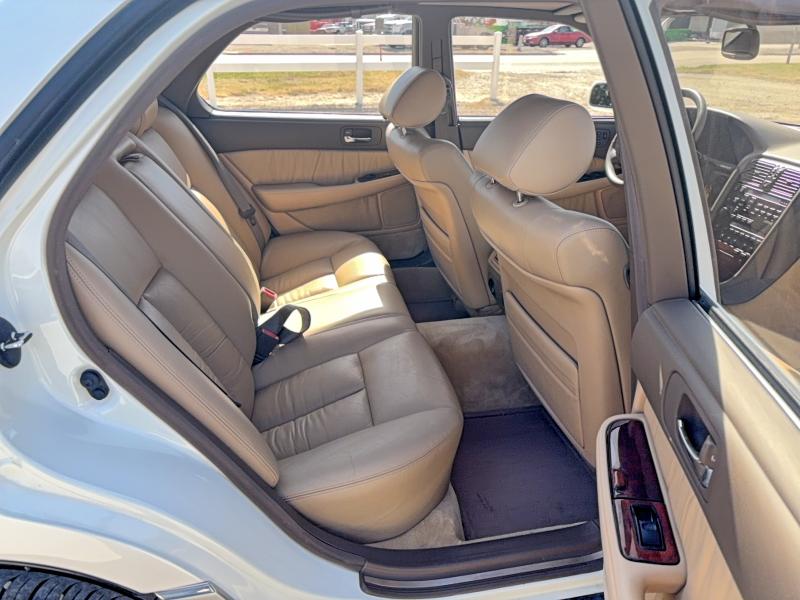 1992 Lexus Ls 400 მანქანა იყიდება აუქციონზე, vin: JT8UF11E8N0141128, აუქციონის ნომერი: 46362806