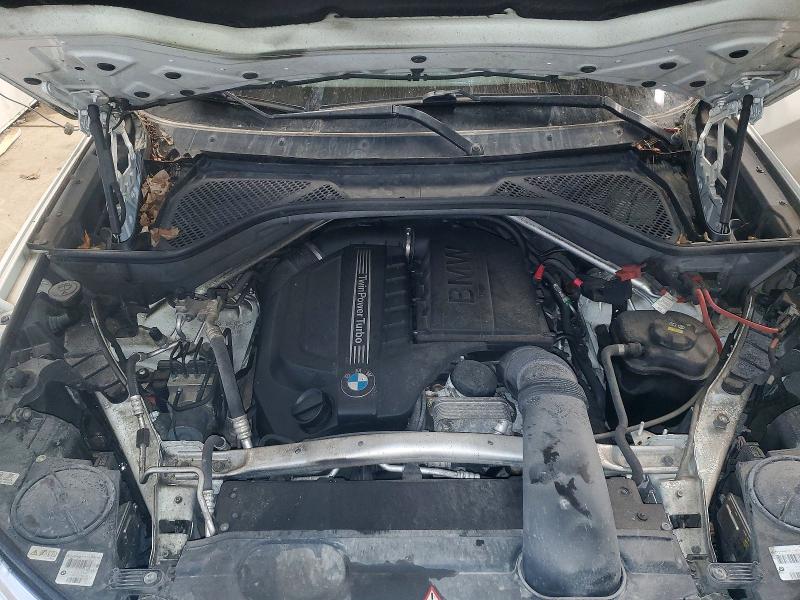 Продажа на аукционе авто 2015 Bmw X5, vin: 5UXKR0C52F0K55729, номер лота: 46521736