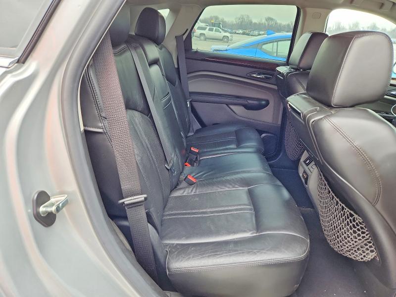 79959395 :رقم المزاد ، 3GYFNCEY1AS540733 vin ، 2010 Cadillac Srx مزاد بيع