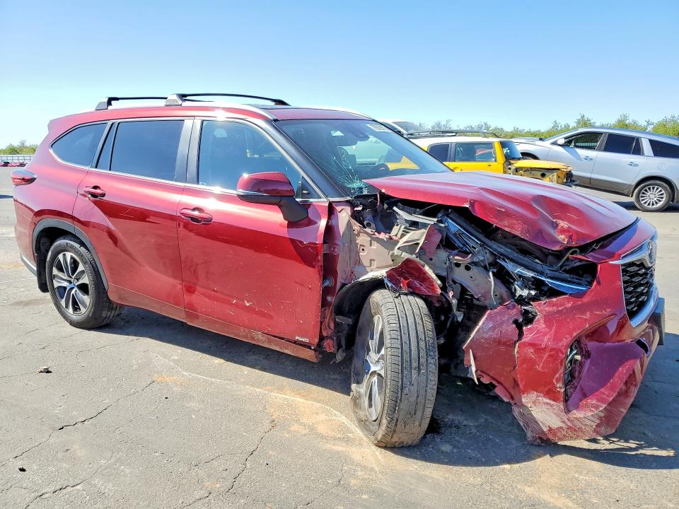 Продаж на аукціоні авто 2023 Toyota Highlander Hybrid, vin: 5TDKBRCH9PS126034, номер лоту: 79972875