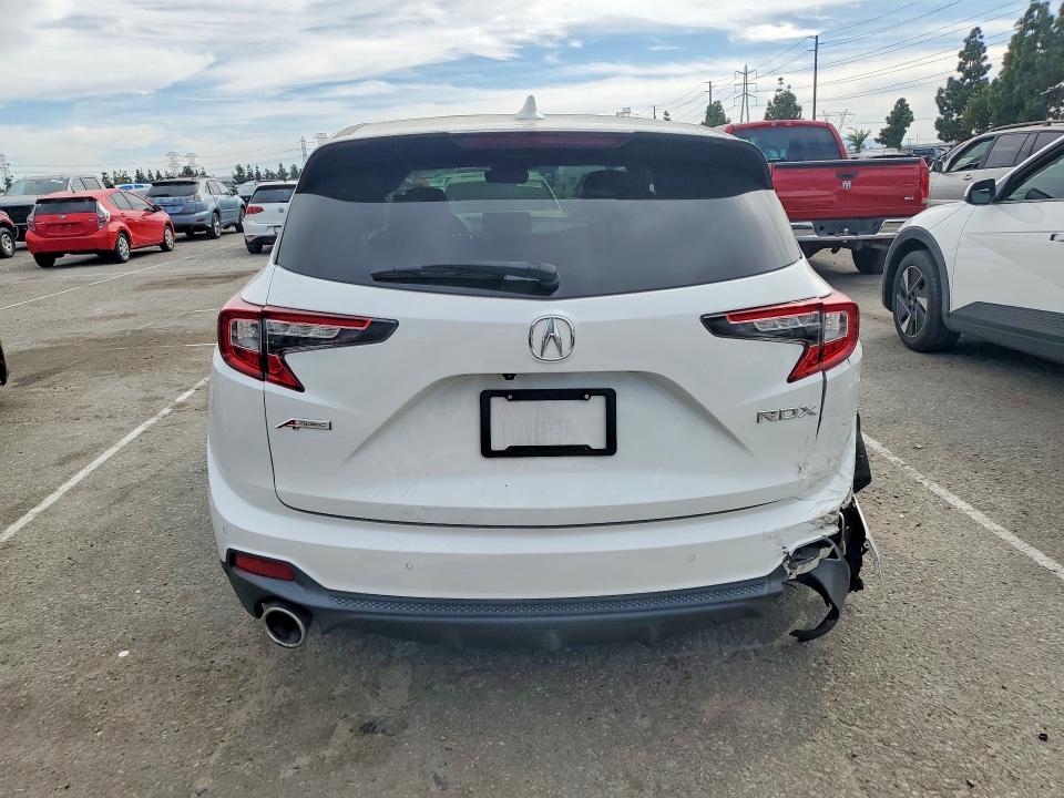 45693616 :رقم المزاد ، 5J8TC1H65ML009107 vin ، 2021 Acura Rdx مزاد بيع