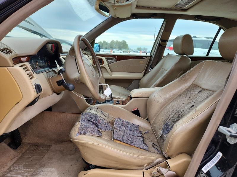 41844996 :رقم المزاد ، WDBJF65FXWA695995 vin ، 1998 Mercedes-benz E مزاد بيع
