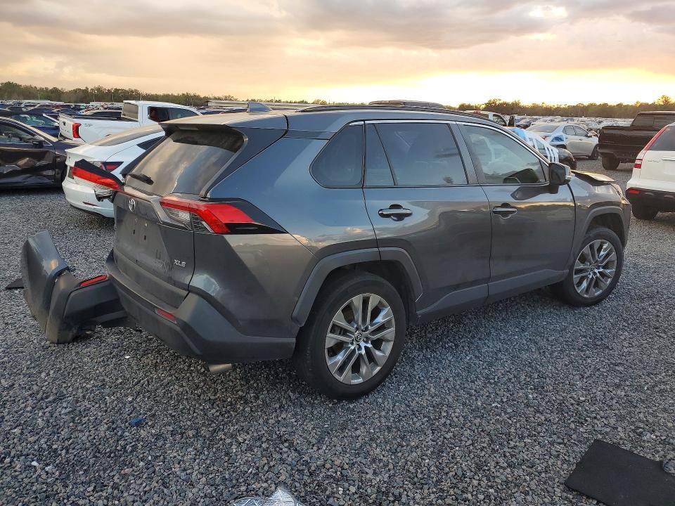 Продажа на аукционе авто 2020 Toyota Rav4, vin: JTMC1RFV9LD055707, номер лота: 41636746