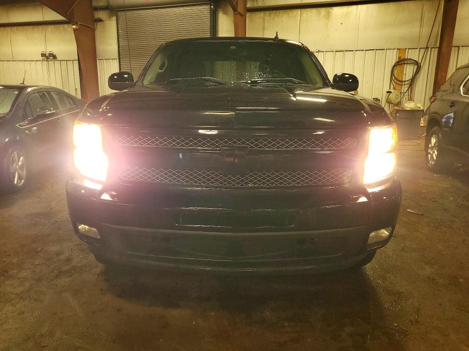 Продаж на аукціоні авто 2011 Chevrolet Silverado, vin: 3GCPKTE39BG164049, номер лоту: 41614146