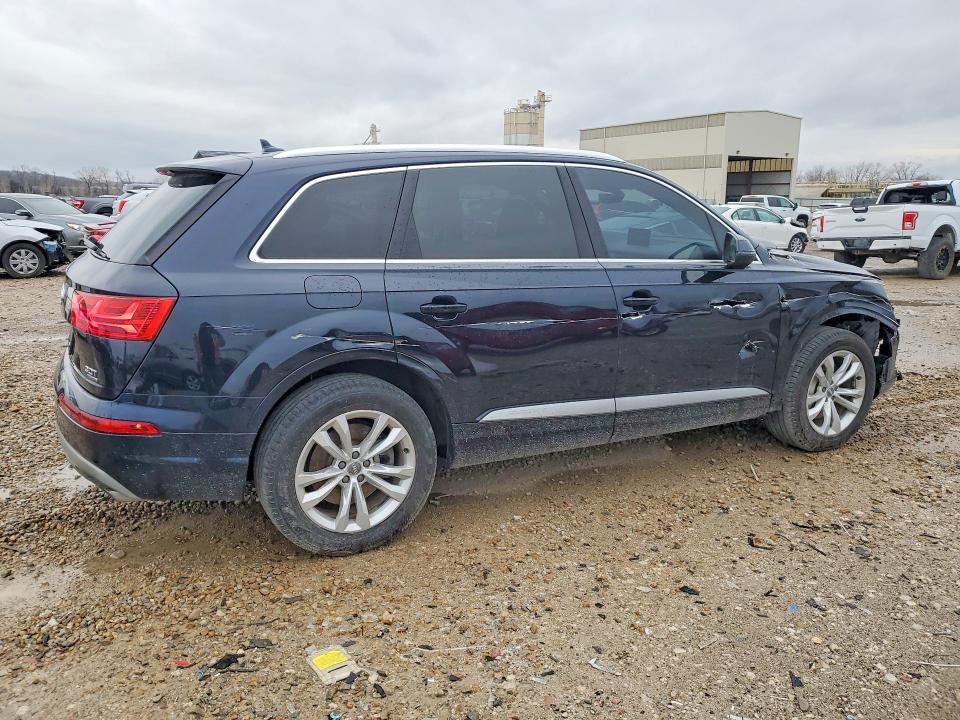 45687676 :رقم المزاد ، WA1LAAF78HD022668 vin ، 2017 Audi Q7 مزاد بيع