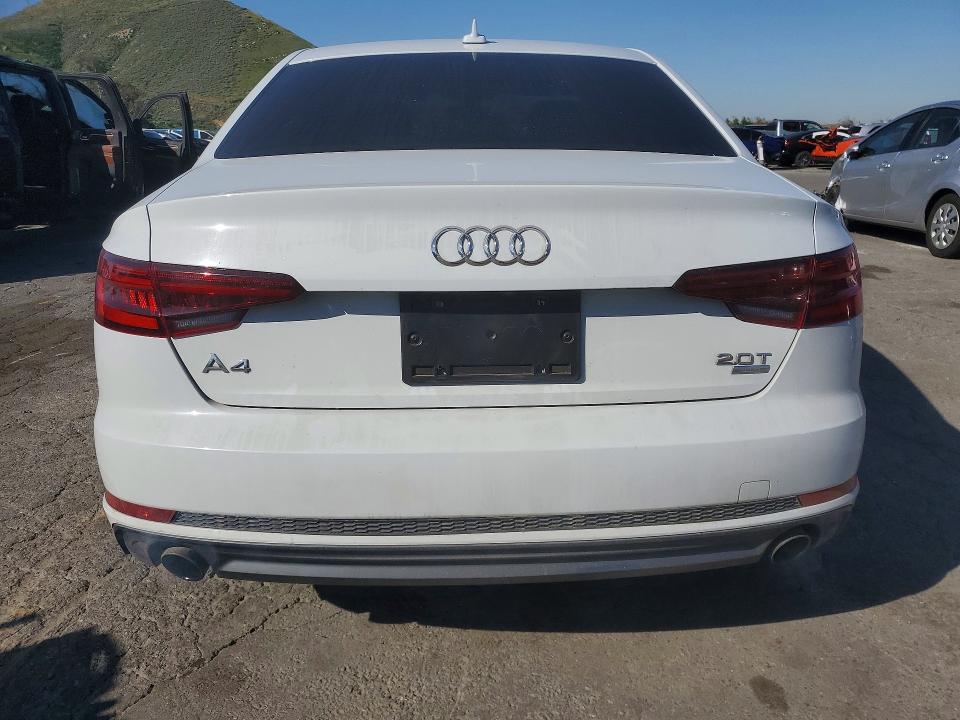 Продаж на аукціоні авто 2018 Audi A4, vin: WAUKMAF45JA220319, номер лоту: 41894866