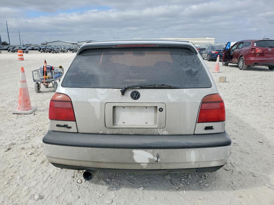 79618725 :رقم المزاد ، 3VWFC81H8SM083694 vin ، 1995 Volkswagen Golf مزاد بيع