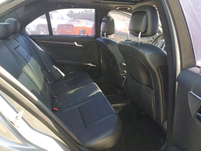 Продажа на аукционе авто 2012 Mercedes-benz C, vin: WDDGF4HBXCR198280, номер лота: 47248816