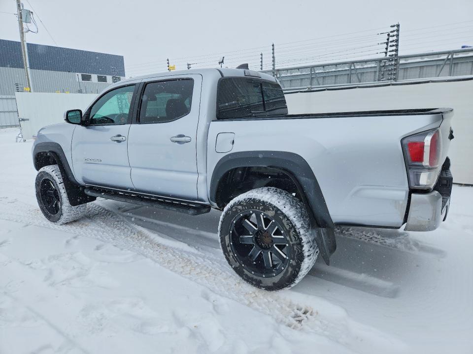 47358006 :رقم المزاد ، 3TYCZ5ANXNT058071 vin ، 2022 Toyota Tacoma مزاد بيع