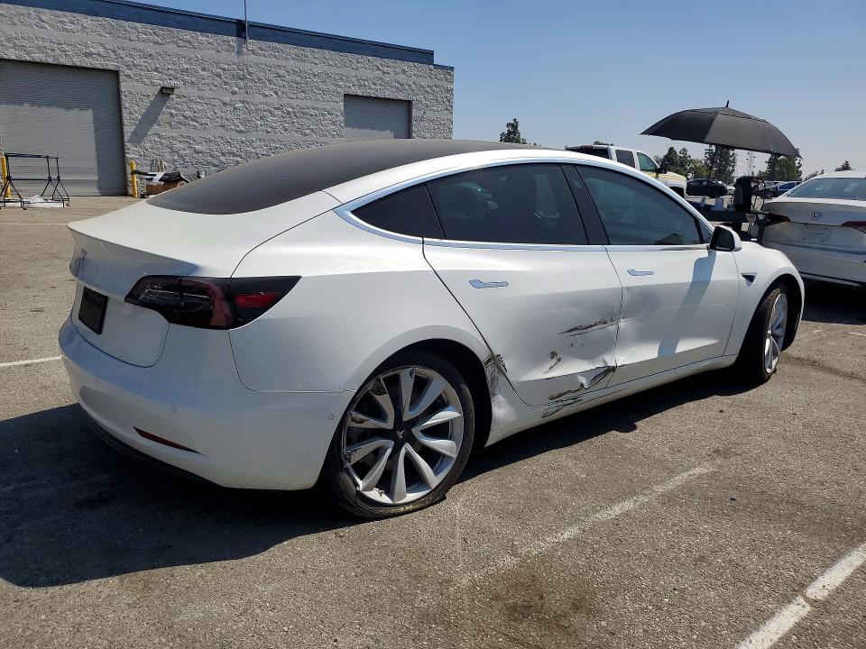 47368006 :رقم المزاد ، 5YJ3E1EA6KF472584 vin ، 2019 Tesla Model 3 مزاد بيع