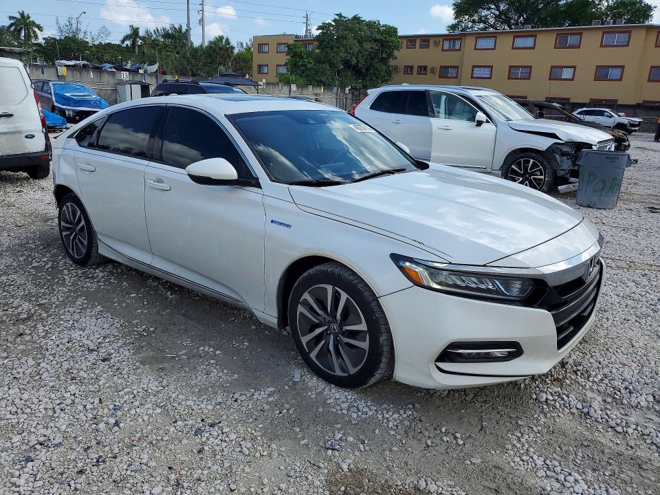 2018 Honda Accord მანქანა იყიდება აუქციონზე, vin: 1HGCV3F57JA017149, აუქციონის ნომერი: 46270116