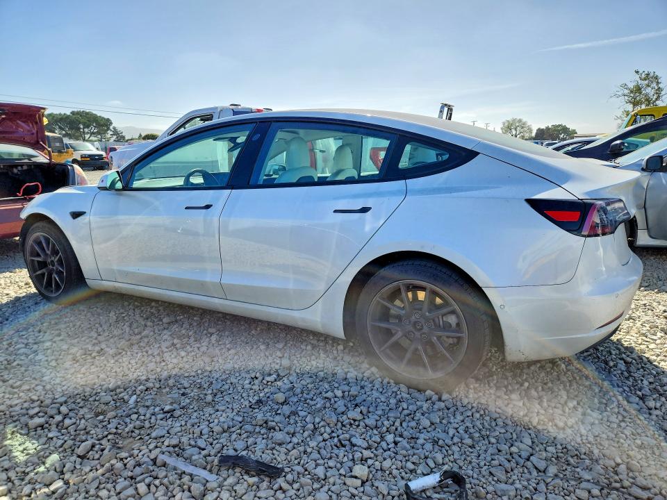 41967366 :رقم المزاد ، 5YJ3E1EA9MF938690 vin ، 2021 Tesla Model 3 مزاد بيع