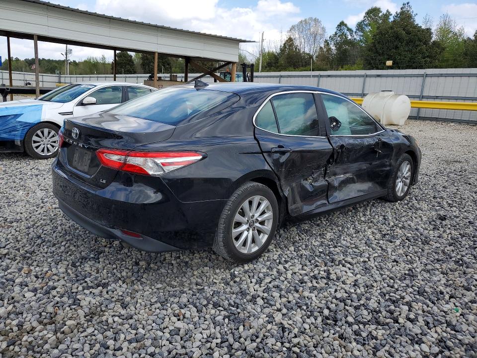 47078366 :رقم المزاد ، 4T1B11HK5KU258149 vin ، 2019 Toyota Camry مزاد بيع