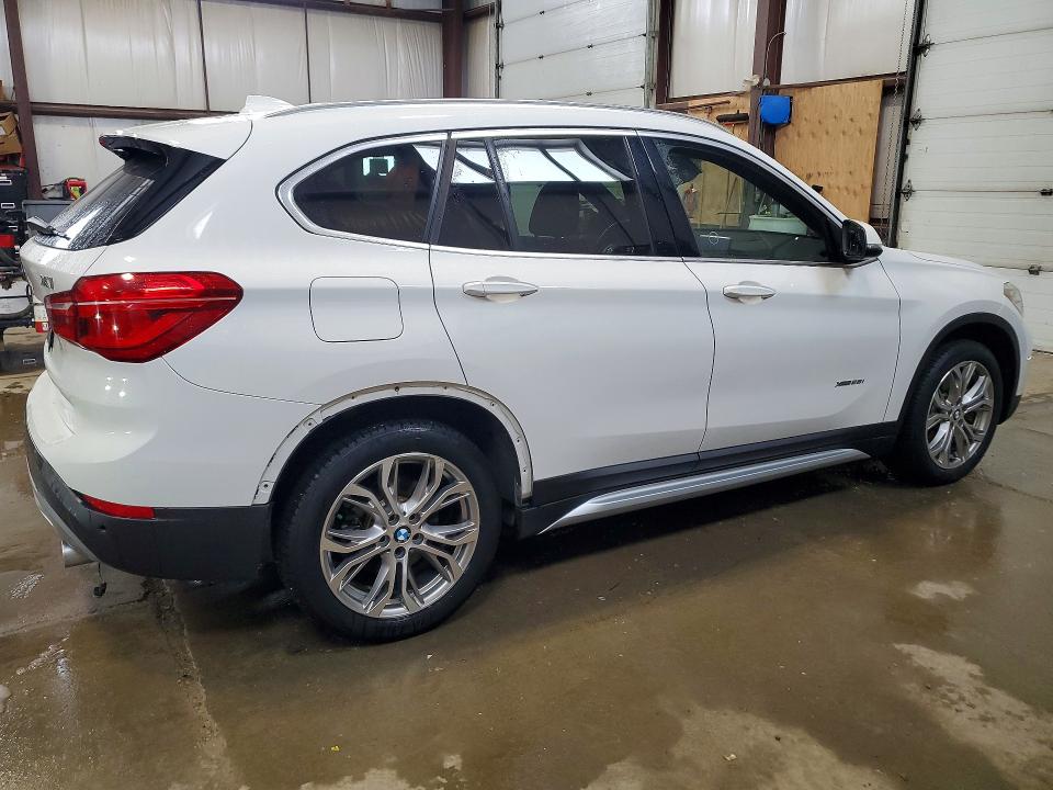 Auction sale of the 2018 Bmw X1, vin: WBXHT3C38J5F92985, lot number: 47126246