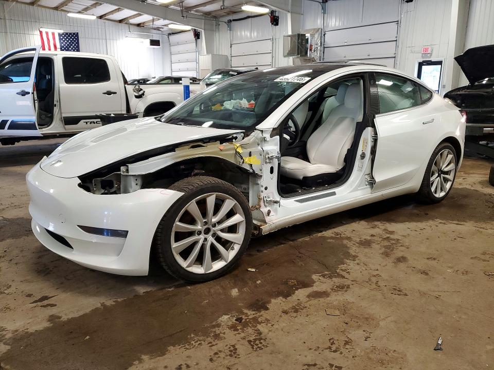 45921746 :رقم المزاد ، 5YJ3E1EB3KF494907 vin ، 2019 Tesla Model 3 مزاد بيع