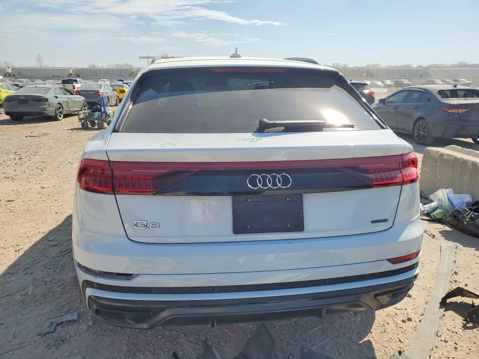 Продаж на аукціоні авто 2023 Audi Q8, vin: WA1FVBF1XPD018705, номер лоту: 47433966