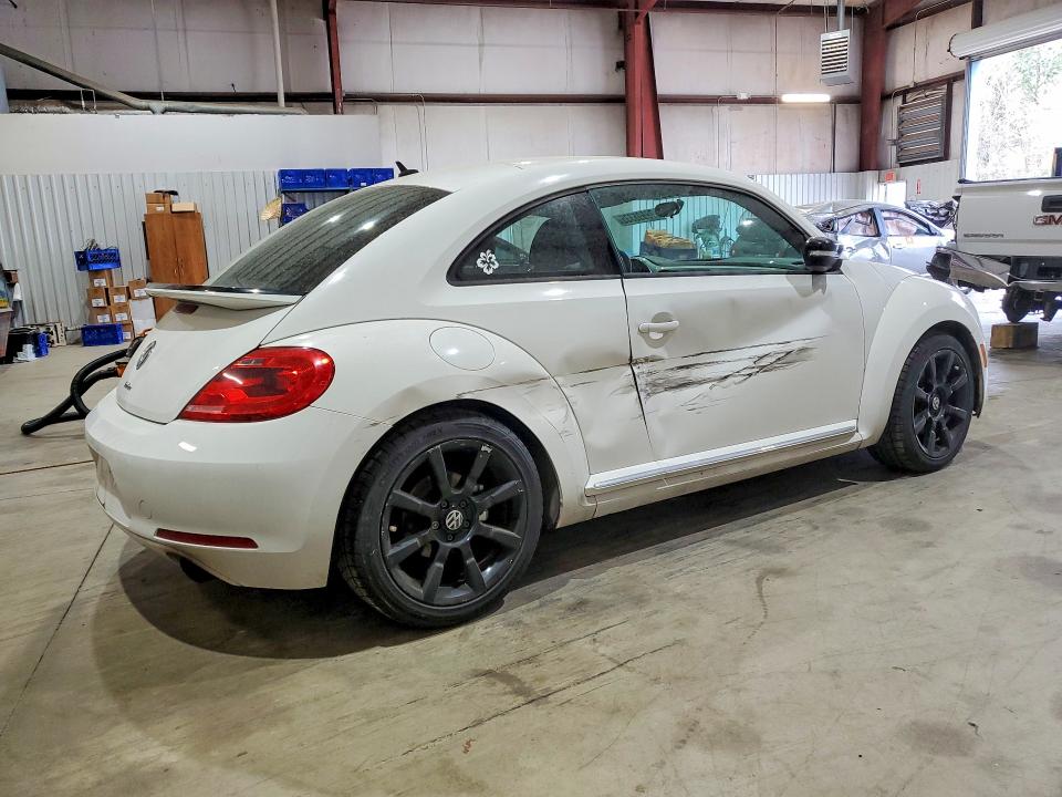 79595335 :رقم المزاد ، 3VWVA7AT8CM603930 vin ، 2012 Volkswagen Beetle مزاد بيع