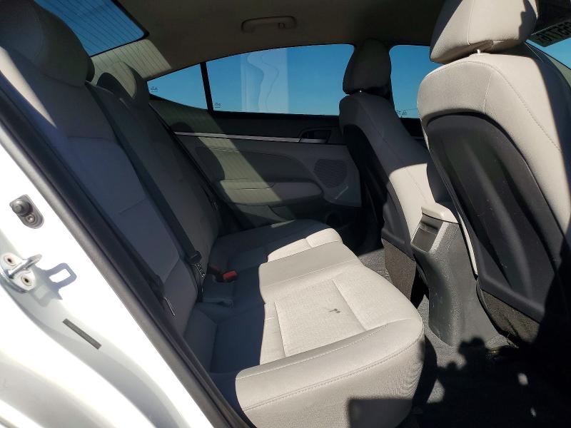 Продажа на аукционе авто 2017 Hyundai Elantra, vin: 5NPD84LF1HH120499, номер лота: 41655776