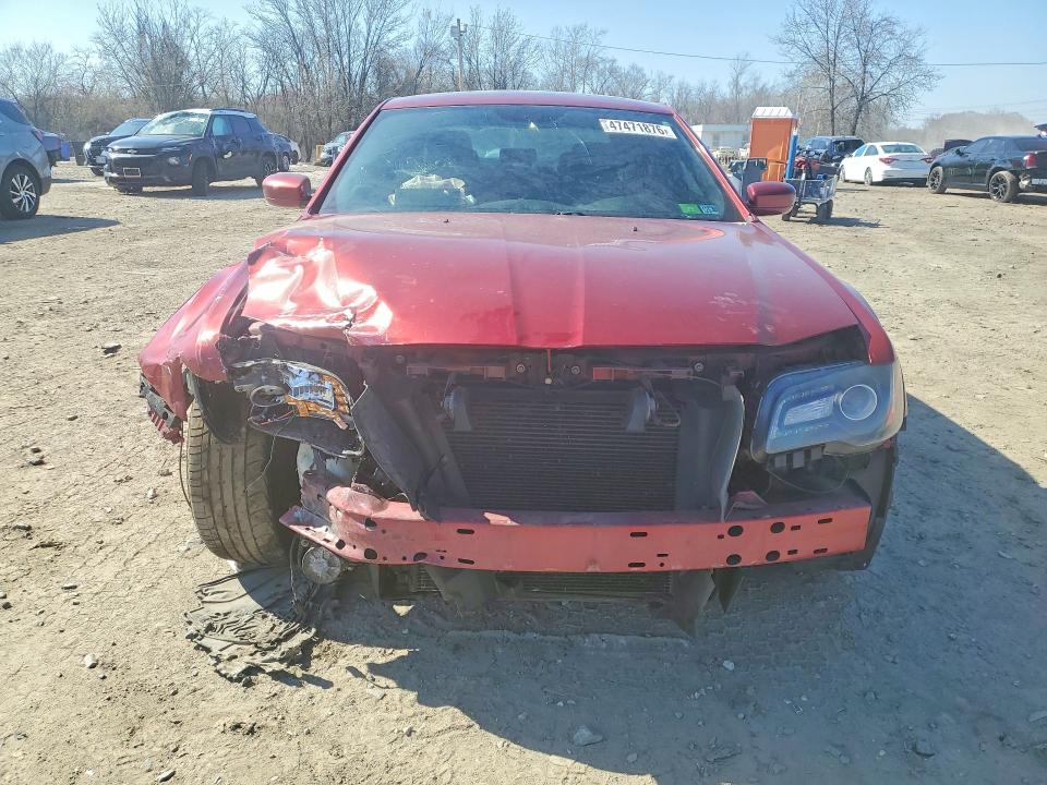 2014 Chrysler 300 მანქანა იყიდება აუქციონზე, vin: 2C3CCABG3EH182742, აუქციონის ნომერი: 47471876