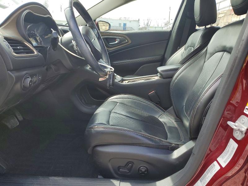 47935326 :رقم المزاد ، 1C3CCCCG8FN565157 vin ، 2015 Chrysler 200 مزاد بيع
