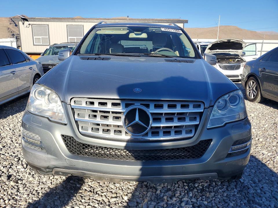2011 Mercedes-benz Ml მანქანა იყიდება აუქციონზე, vin: 4JGBB5GB4BA626747, აუქციონის ნომერი: 45571386