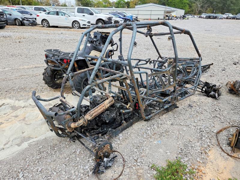 47266796 :رقم المزاد ، 3NSVFE999FF426801 vin ، 2015 Polaris Rzr مزاد بيع