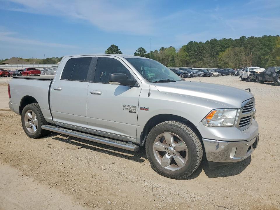 47028866 :رقم المزاد ، 1C6RR6LT0KS515892 vin ، 2019 Ram 1500 Classic مزاد بيع