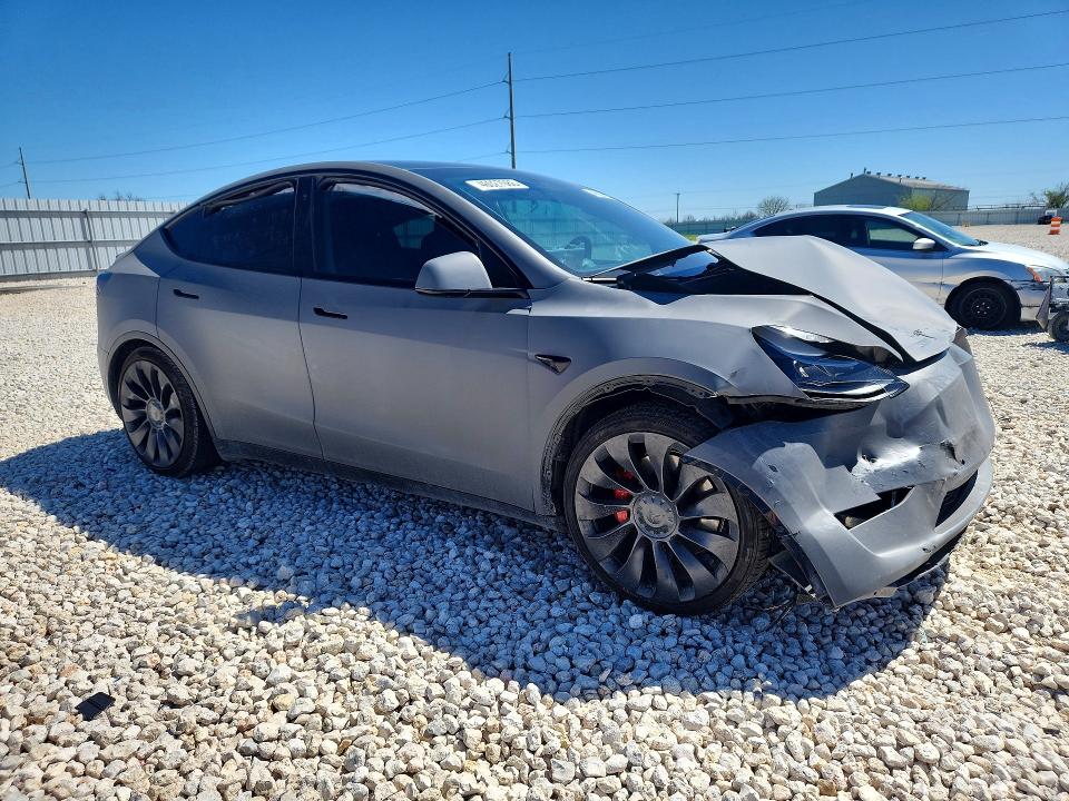 46027986 :رقم المزاد ، 5YJYGDEFXMF212169 vin ، 2021 Tesla Model Y مزاد بيع