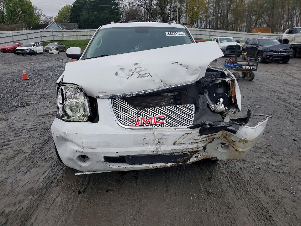 46283736 :رقم المزاد ، 1GKFK63888J102827 vin ، 2008 Gmc Yukon مزاد بيع