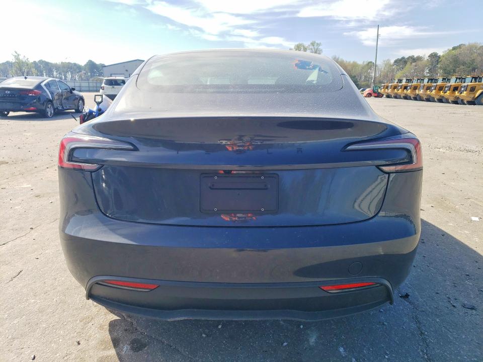 2026 Tesla Model 3 მანქანა იყიდება აუქციონზე, vin: 5YJ3E1EA9TF118253, აუქციონის ნომერი: 46390106